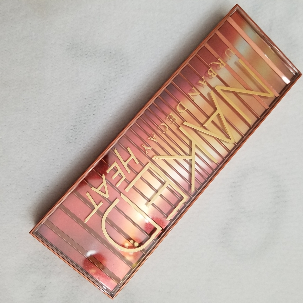 Urban Decay Naked Heat Palette